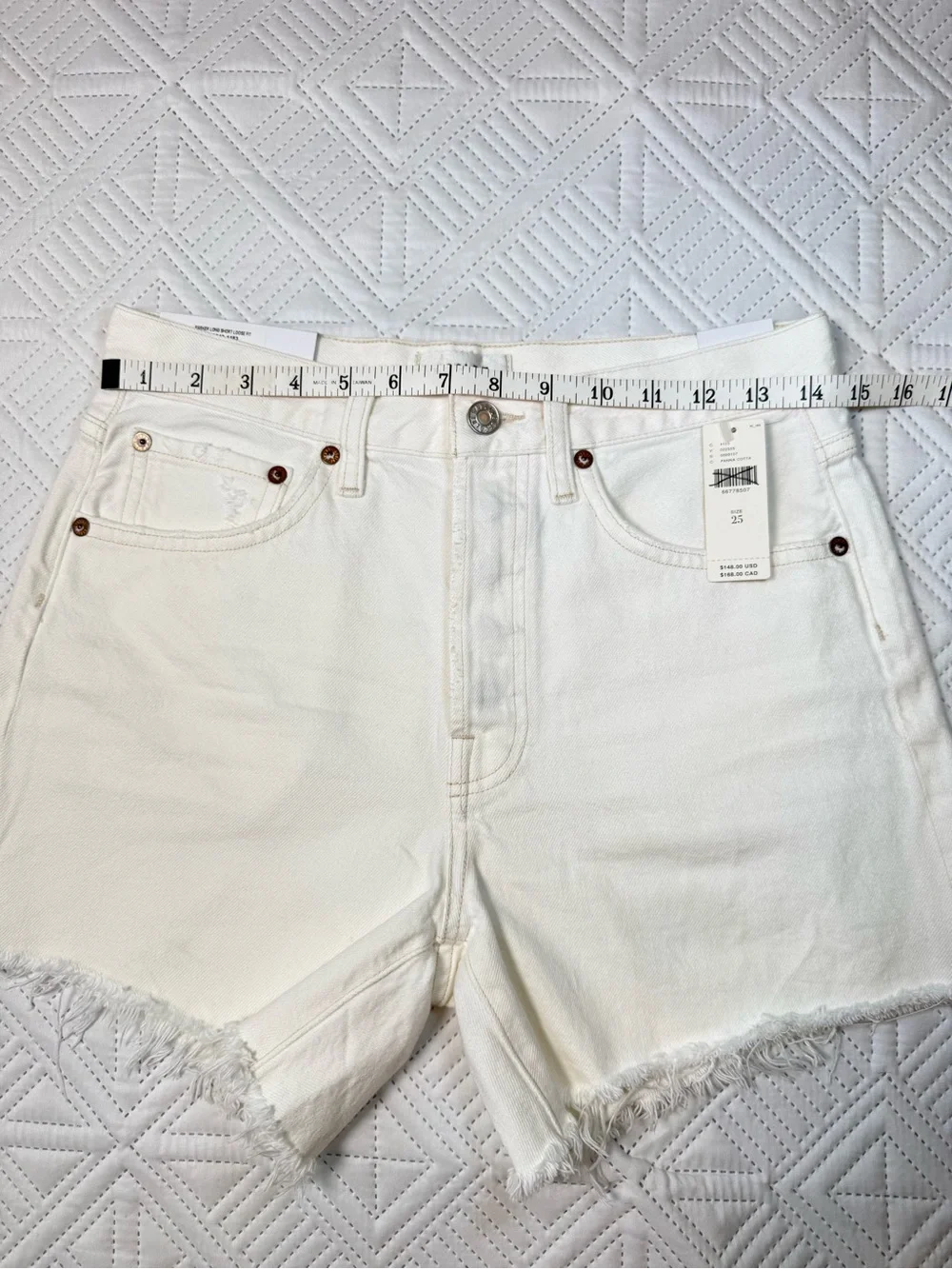AGOLDE Parker Long Loose Fit Vintage Shorts Size 25 In Panna Cotta